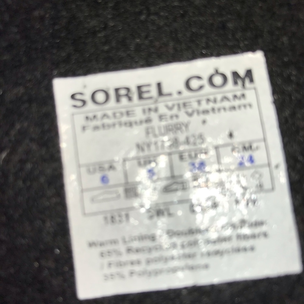 Sorel boots Size 6 - Picture 3 of 10